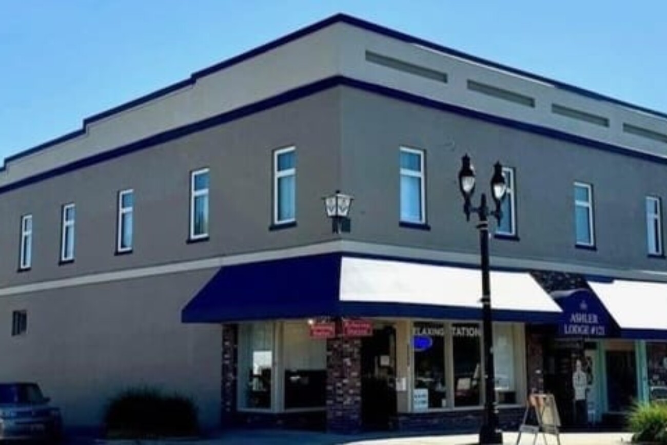 Ashler Lidge #121. 2024